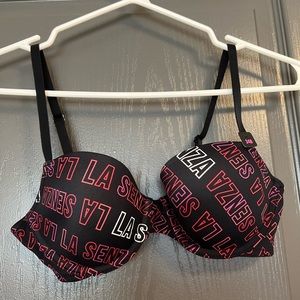 La Senza bra, brand new with tags. Size 34B